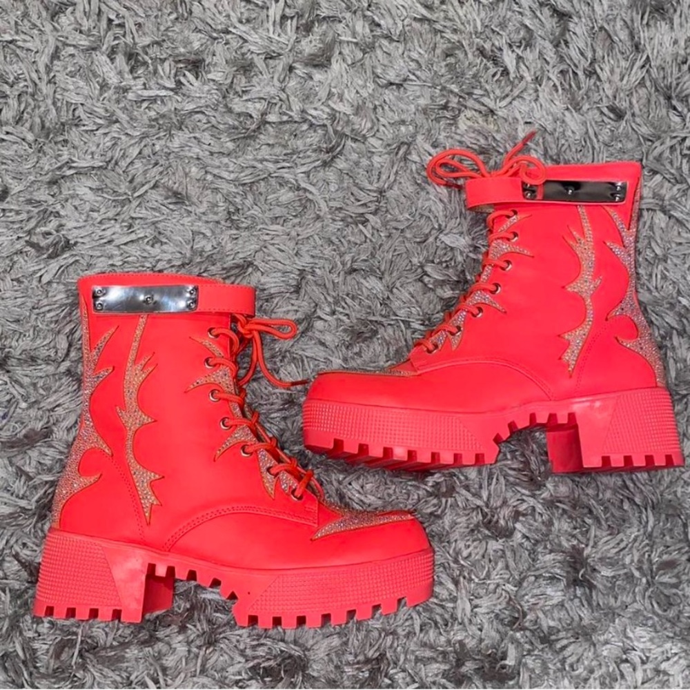 pink rhinestone cowgirl boots